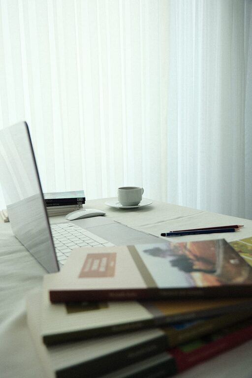 Jak tworzyć efektywne plany nauki, które pomagają osiągać cele edukacyjne